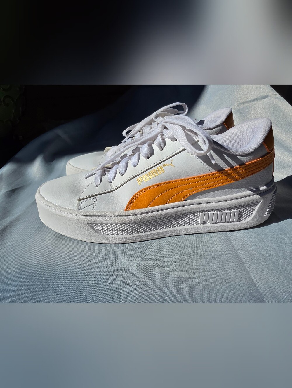Puma White Leather Sneakers with Orange Formstrip - Women's Size 9